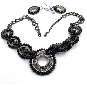 Black Filigree Rhinestone‎ Hematite Pendant Silver Tone Necklace Earring Set